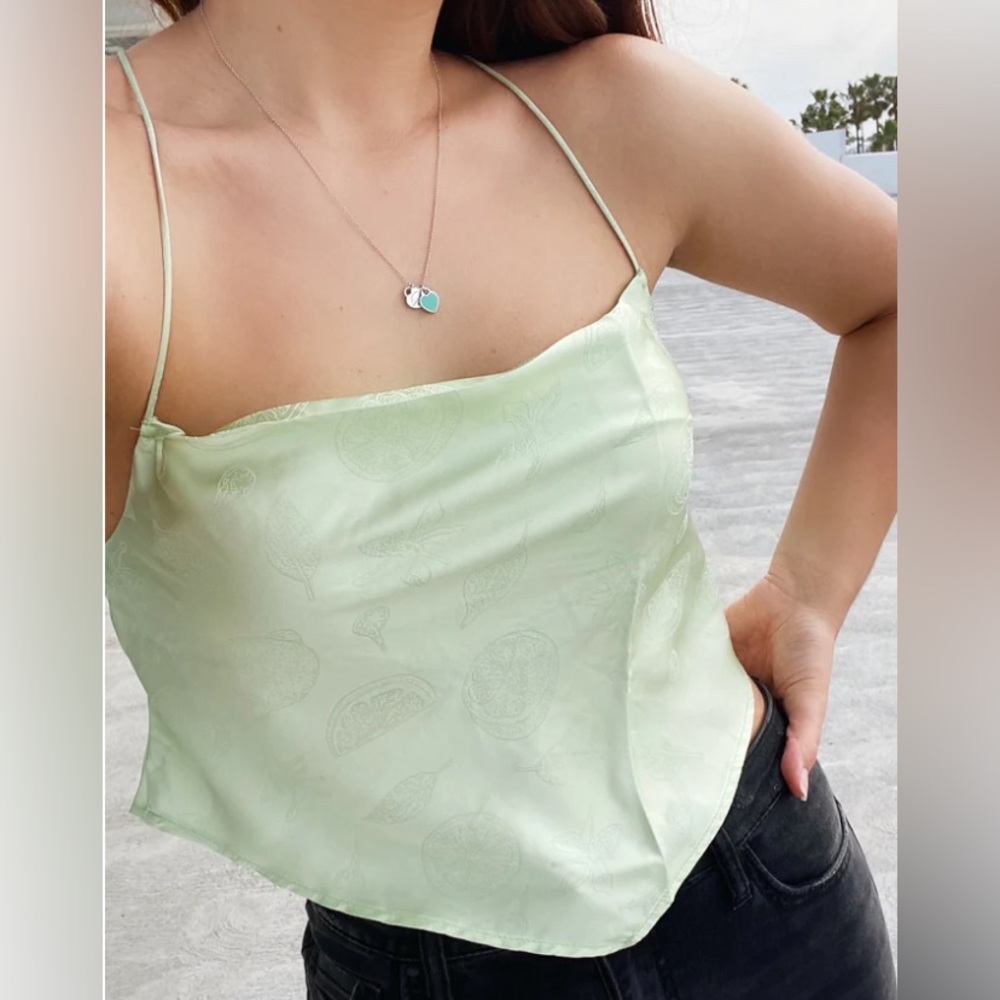 New! Le Lis womens tank Citrus print cropped Cami green size small
